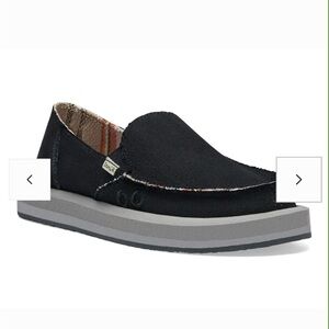 Sanuk Black and Gray Convertible Slip-On Loafers